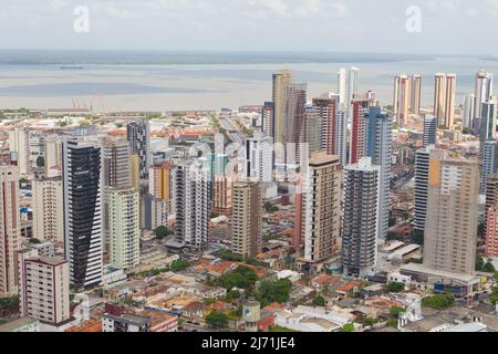 Edifici nello skyline di Belém, Pará, Amazzonia, Brasile. Foto Stock