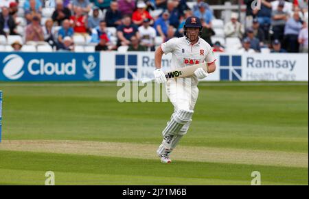 CHELMSFORD INGHILTERRA - MAGGIO 05 :Essex's Tom Westley durante il Campionato della Contea - Divisione uno (giorno 1 del 4) tra Essex CCC contro YorksireCCC al Cloud County Ground, Chelmsford il 05th Maggio 2022 Foto Stock