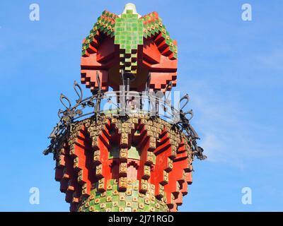 Comillas, comune cantabrico famoso per il suo palazzo e il capriccio di Gaudí. Spagna. Foto Stock