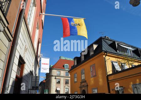 L'esterno dell'Ambasciata dell'Ecuador in un edificio storico a Västra Trädgårdsgatan nel centro di Stoccolma, Svezia. Foto Stock