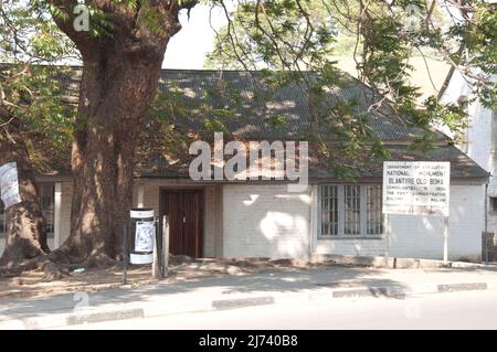 Primo edificio amministrativo in Malawi, vecchi edifici amministrativi, Blantyre, Malawi, Africa. La prima missione e amministrazione coloniale di Mal Foto Stock