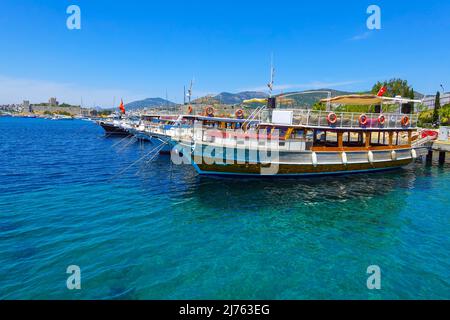 La popolare destinazione turistica e città costiera di Bodrum, Mugla, Turchia, Foto Stock