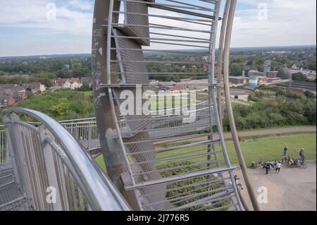 Duisburg Settembre 2021: Tigre e tartaruga - Magic Mountain è un punto di riferimento modellato su una montagne russe su Heinrich-Hildebrand-Höhe in Angerpark a Duisb Foto Stock