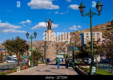 Monumento e museo di Pachacuti, Monumento Inca Pachacutec, Oval Pachacutec, città di Cusco, Cuzco, Perù Foto Stock