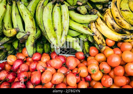 Frutta esotica. Mercato a Lima, Perù Foto Stock