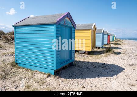 Beach colpisce sulla spiaggia di Findhorn, Moray Coast, Scozia Foto Stock