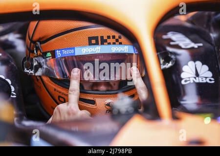 Miami Gardens, Florida, Stati Uniti. 06th maggio 2022. NORRIS Lando (gbr), McLaren F1 Team MCL36, ritratto durante la Formula 1 Crypto.com Miami Grand Prix 2022, 5th round del FIA Formula uno World Championship 2022, sull'autodromo Internazionale di Miami, dal 6 al 8 maggio 2022 a Miami Gardens, Florida, Stati Uniti d'America - Foto: Xavi Bonilla/DPPI/LiveMedia Credit: Independent Photo Agency/Alamy Live News Foto Stock