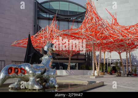 Nizza, Musée d’Art moderne et d’Art Contemporain, MAMAC, Installation Tribut an Alexander Calder von Arne Quinze // Nice, Musee d’art moderne et d’art Foto Stock