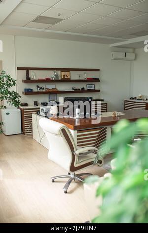 l'ufficio del direttore. Il posto di lavoro del capo in ufficio. Foto Stock