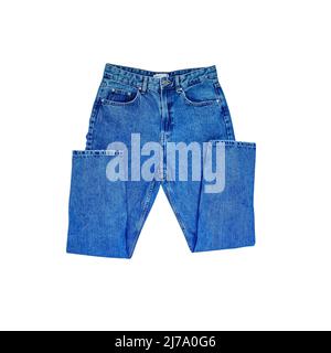 Jeans blu Denim isolato su sfondo bianco. Foto Stock