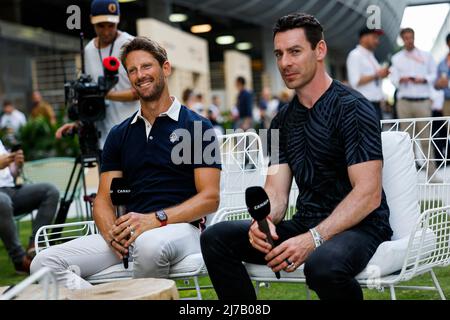 GROSJEAN Romain e PAGENAUD Simon in un'intervista per Canal + durante la Formula 1 Crypto.com Miami Grand Prix 2022, 5th round del FIA Formula uno World Championship 2022, sull'autodromo Internazionale di Miami, dal 6 al 8 maggio 2022 a Miami Gardens, Florida, Stati Uniti d'America - Foto Julien Delfosse / DPPI Foto Stock