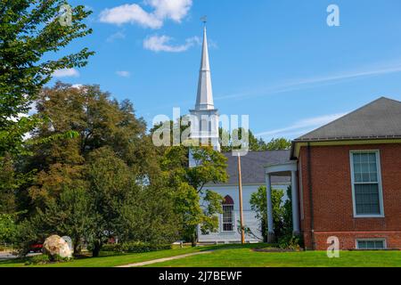 First Church of Christ Congregational at 25 Great Road in Historic District in Town Center of Bedford, Massachusetts ma, USA. Foto Stock