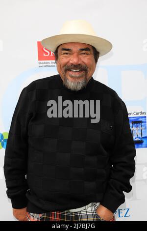 2 maggio 2022, Burbank, CA, Stati Uniti d'America: LOS ANGELES - 2 MAGGIO: George Lopez al torneo annuale di golf della Fondazione George Lopez 15th al campo da golf Lakeside il 2 maggio 2022 a Burbank, CA (immagine di credito: © Kay Blake/ZUMA Press Wire) Foto Stock