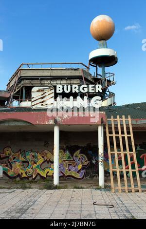 Abbandonato Burger King a una stazione di servizio nel nord di Israele Foto Stock