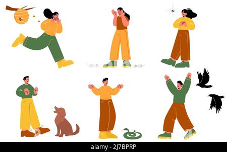 Persone che hanno paura di ragno, cane, topo, serpente, uccelli e api volanti. Illustrazione piatta vettoriale di zoofobia, fobia animale con uomini e donne spaventati, in Illustrazione Vettoriale