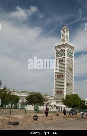 Dakar, 6 gennaio 2009: Minareto della Grande Moschea di Dakar. Senegal. Foto Stock