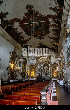 Ampia vista dell'interno della cattedrale di Nossa Senhora do Pilar. Foto Stock