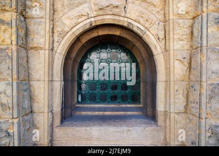 Window in RMIT University, edificio 20, Melbourne, Victoria, Australia, Sabato, 16 Aprile 2022.Photo: David Rowland / One-Image.com Foto Stock