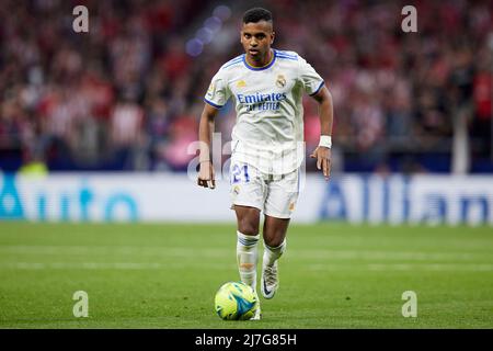 Madrid, Spagna, 08 maggio 2022, Rodrygo va del Real Madrid durante la partita la Liga tra Atletico de Madrid e Real Madrid CF disputata allo stadio Wanda Metropolitano il 08 maggio 2022 a Madrid, Spagna. (Foto di Ruben Albarran / PRESSINPHOTO) Foto Stock