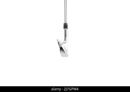 Testa in ferro da golf in primo piano, laterale isolata, verticale, raffigurata su sfondo bianco con spazio per la copia Foto Stock