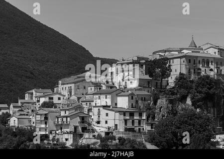 Colli a Volturno, Molise. È un comune italiano di 1328 abitanti in provincia di Isernia in Molise Foto Stock