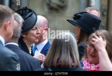 Londra, Inghilterra, Regno Unito. 9th maggio 2022. L’ex primo ministro britannico THERESA MAY si vede lasciare il servizio di ringraziamento per il ministro del governo James Brokenshire. (Credit Image: © Tayfun Salci/ZUMA Press Wire) Foto Stock