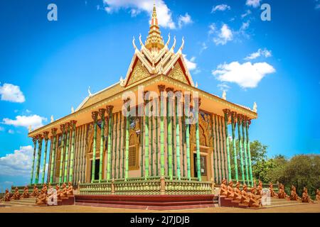 Vecchio tempio cambogiano più di cento anni Foto Stock