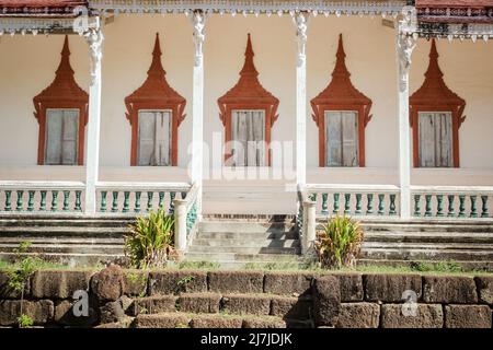 Vecchio tempio cambogiano più di cento anni Foto Stock