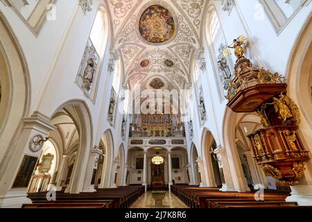 Germania Baviera strada Romantica. Landsberg am Lech. Chiesa dell'Assunzione di Maria (Maria Himmelfahrt) Foto Stock