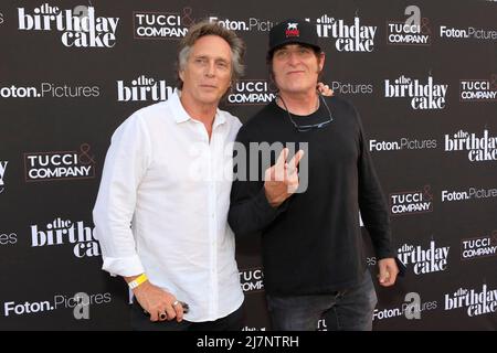 LOS ANGELES - GIUGNO 16: William Fichtner, Kim Coates al Birthday Cake LA Premiere al fine Arts Theatre il 16 Giugno 2021 a Beverly Hills, CA Foto Stock