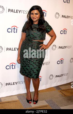 LOS ANGELES - MAR 25: Mindy Kaling al PaleyFEST - il progetto Mindy al Dolby Theatre il 25 marzo 2014 a Los Angeles, CA Foto Stock