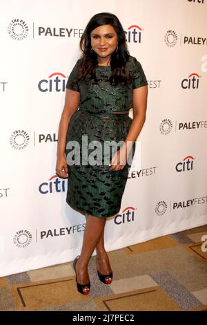 LOS ANGELES - MAR 25: Mindy Kaling al PaleyFEST - il progetto Mindy al Dolby Theatre il 25 marzo 2014 a Los Angeles, CA Foto Stock