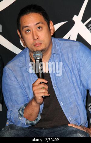 LOS ANGELES - GIUGNO 18: Joe Hahn al Linkin Park Rockwalk Inducting Ceremony al Guitar Center il 18 Giugno 2014 a Los Angeles, CA Foto Stock