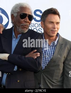 LOS ANGELES - MAGGIO 19: Morgan Freeman, Tim Daly al CBS Summer Soiree al London Hotel il 19 Maggio 2014 a West Hollywood, CA Foto Stock