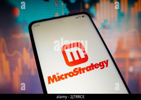 Brasile. 10th maggio 2022. In questa figura, il logo MicroStrategy Incorporated è visualizzato su uno smartphone. Credit: SOPA Images Limited/Alamy Live News Foto Stock