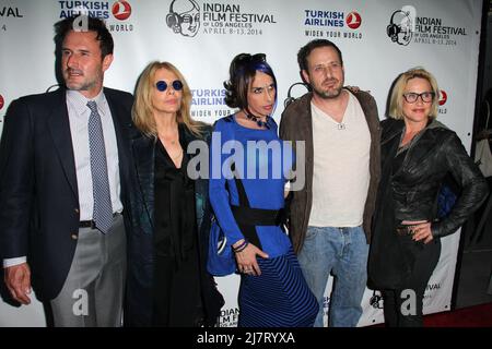 LOS ANGELES - Apr 8: David Arquette, Rosanna Arquette, Alexis Arquette, Richmond Arquette, Patricia Arquette all'Indian Film Festival Premiere of 'Old' all'ARCLIGHT Hollywood Theaters il 8 aprile 2014 a Los Angeles, CA Foto Stock