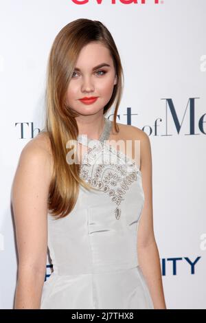 LOS ANGELES - Oct 7: Liana liberato al 'The Best of Me' LA Premiere al Regal 14 Theatres il 7 ottobre 2014 a Los Angeles, CA Foto Stock