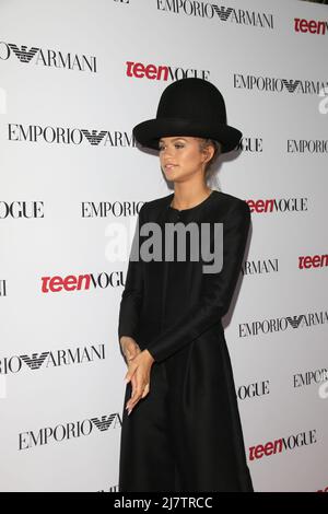 LOS ANGELES - SET 26: Zendaya Coleman all'annuale Teen Vogue Young Hollywood Party 12th all'Emporio Armani il 26 settembre 2014 a Beverly Hills, CA Foto Stock