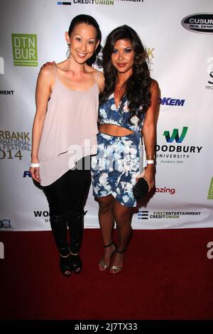 LOS ANGELES - SET 6: Nicole Bilderback, Tiffany Panhilason al 'Mercenaries' Premiere - Burbank International FIM Festival all'AMC 6 il 6 settembre 2014 a Burbank, CA Foto Stock