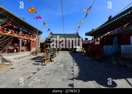 Il Tempio del fuoco di'anmen (conosciuto anche come Tempio del fuoco di Shichahai) è un antico tempio taoista nel distretto di Xicheng a Pechino, in Cina. Foto Stock