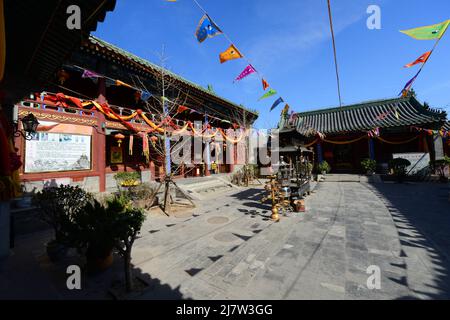 Il Tempio del fuoco di'anmen (conosciuto anche come Tempio del fuoco di Shichahai) è un antico tempio taoista nel distretto di Xicheng a Pechino, in Cina. Foto Stock