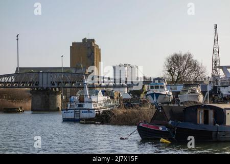 Vista di Sharpness Dock, Gloucestershire, Regno Unito Foto Stock