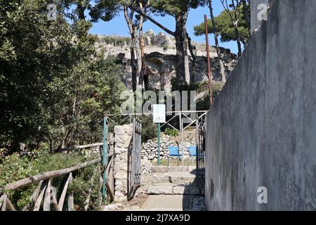 Capri – entrata di Villa Jovis Foto Stock