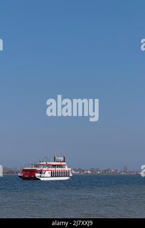 Paddle Steamer Schlei Princess Off Maasholm, Schlei, Rabelsund, Rabel, Schleswig-Holstein, Germania Foto Stock