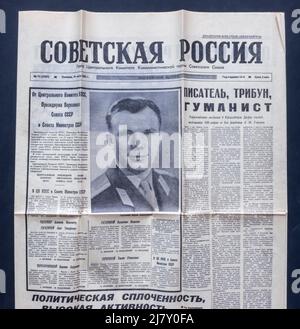 Sovetskaya Rossiya (in russo: Советская Россия, Russia sovietica) è un quotidiano politico russo, 73 (3587) 29 marzo 1968. Morte di Yuri Gagarin. Foto Stock