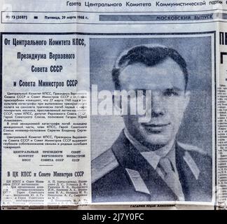 Sovetskaya Rossiya (in russo: Советская Россия, Russia sovietica) è un quotidiano politico russo, 73 (3587) 29 marzo 1968. Morte di Yuri Gagarin. Foto Stock