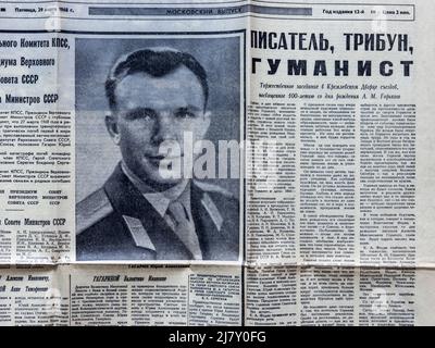 Sovetskaya Rossiya (in russo: Советская Россия, Russia sovietica) è un quotidiano politico russo, 73 (3587) 29 marzo 1968. Morte di Yuri Gagarin. Foto Stock