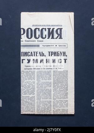 Sovetskaya Rossiya (in russo: Советская Россия, Russia sovietica) è un quotidiano politico russo, 73 (3587) 29 marzo 1968. Morte di Yuri Gagarin. Foto Stock
