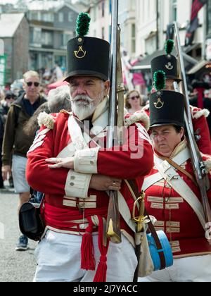 Rievocatori storici al Brixham Pirate Festival 2022, Devon, Regno Unito Foto Stock