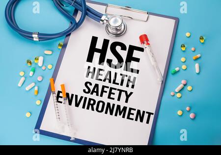 HSE - Health Safety Environment Acronym. Acronimo di hse o Health safety environment. Testo su carta Foto Stock